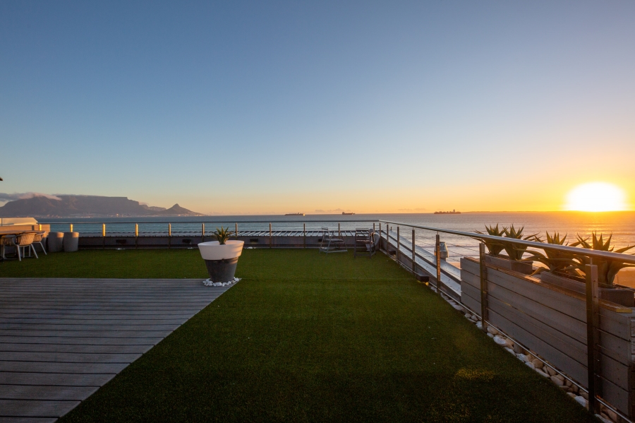 3 Bedroom Property for Sale in Beachfront Western Cape